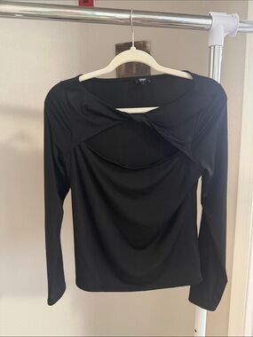 Express Black Long Sleeve Twist Cutout Top